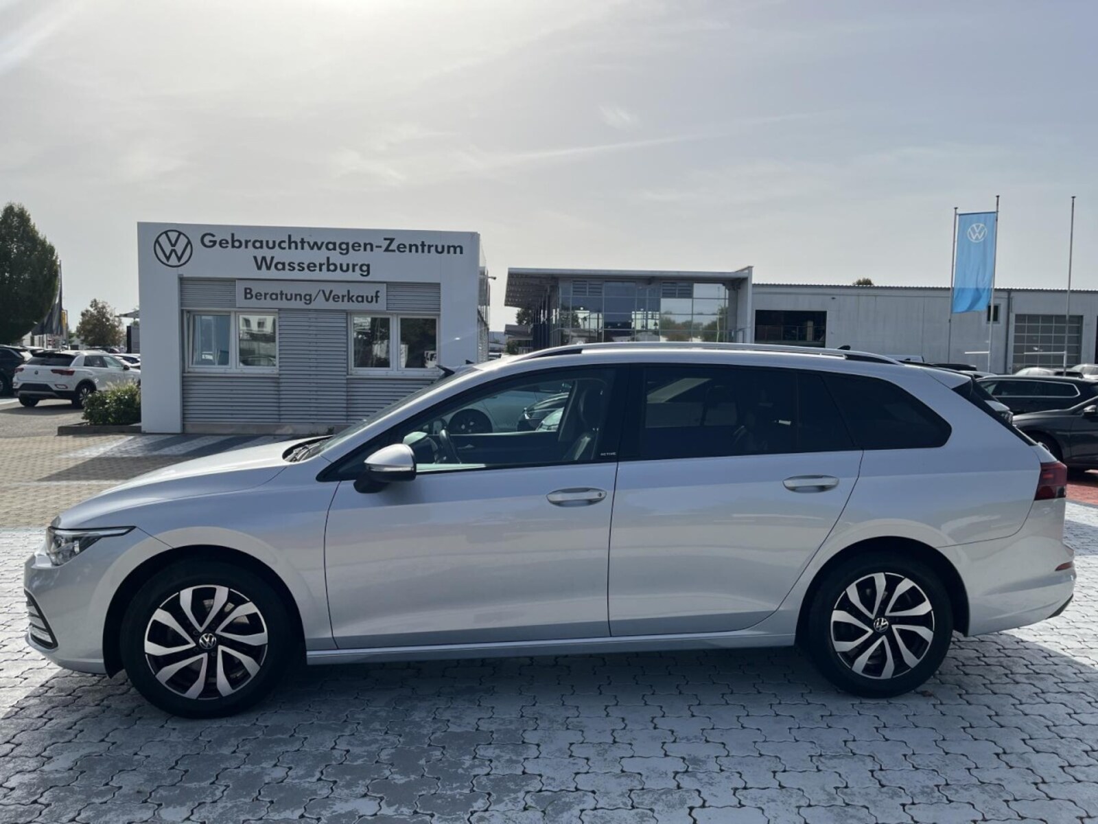 Volkswagen Golf Variant – Bild 2