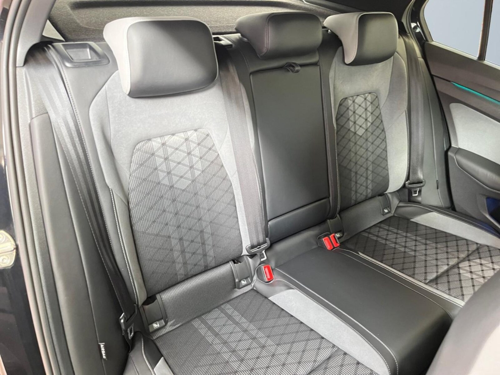 Volkswagen Golf – Bild 11