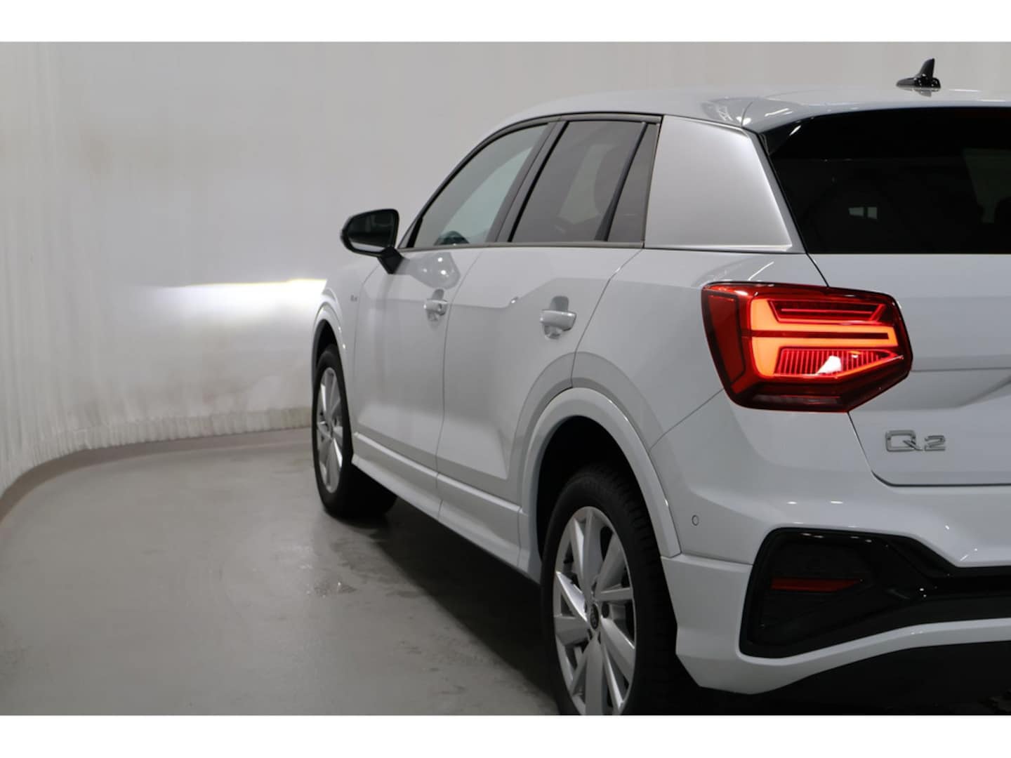 Bild über Audi Q2 S line 35 TFSI S tronic - für weitere Informationen kontaktieren Sie den Audi Partner