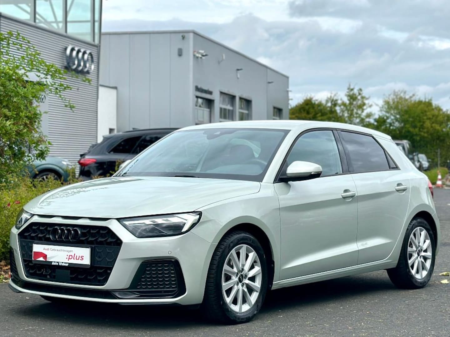 Bild über Audi A1 Sportback advanced 30 TFSI S tronic - für weitere Informationen kontaktieren Sie den Audi Partner