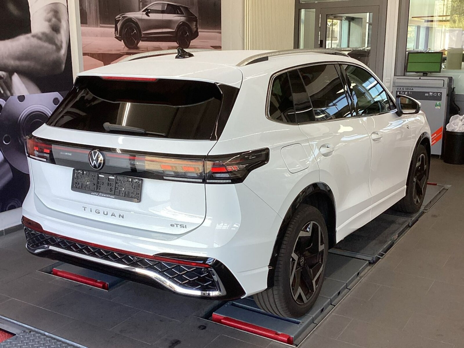 Volkswagen Tiguan – Bild 3