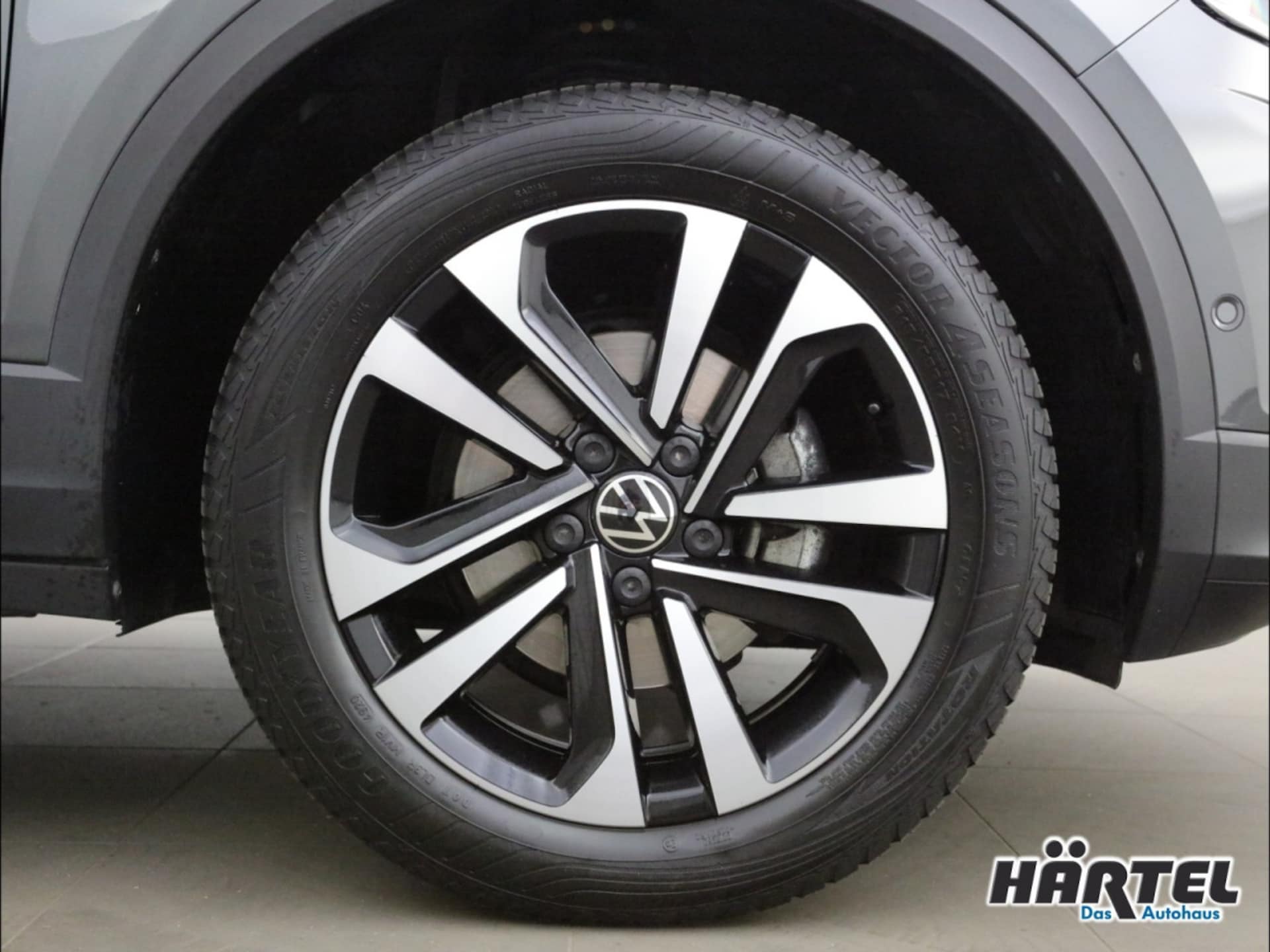 Volkswagen T-Roc United