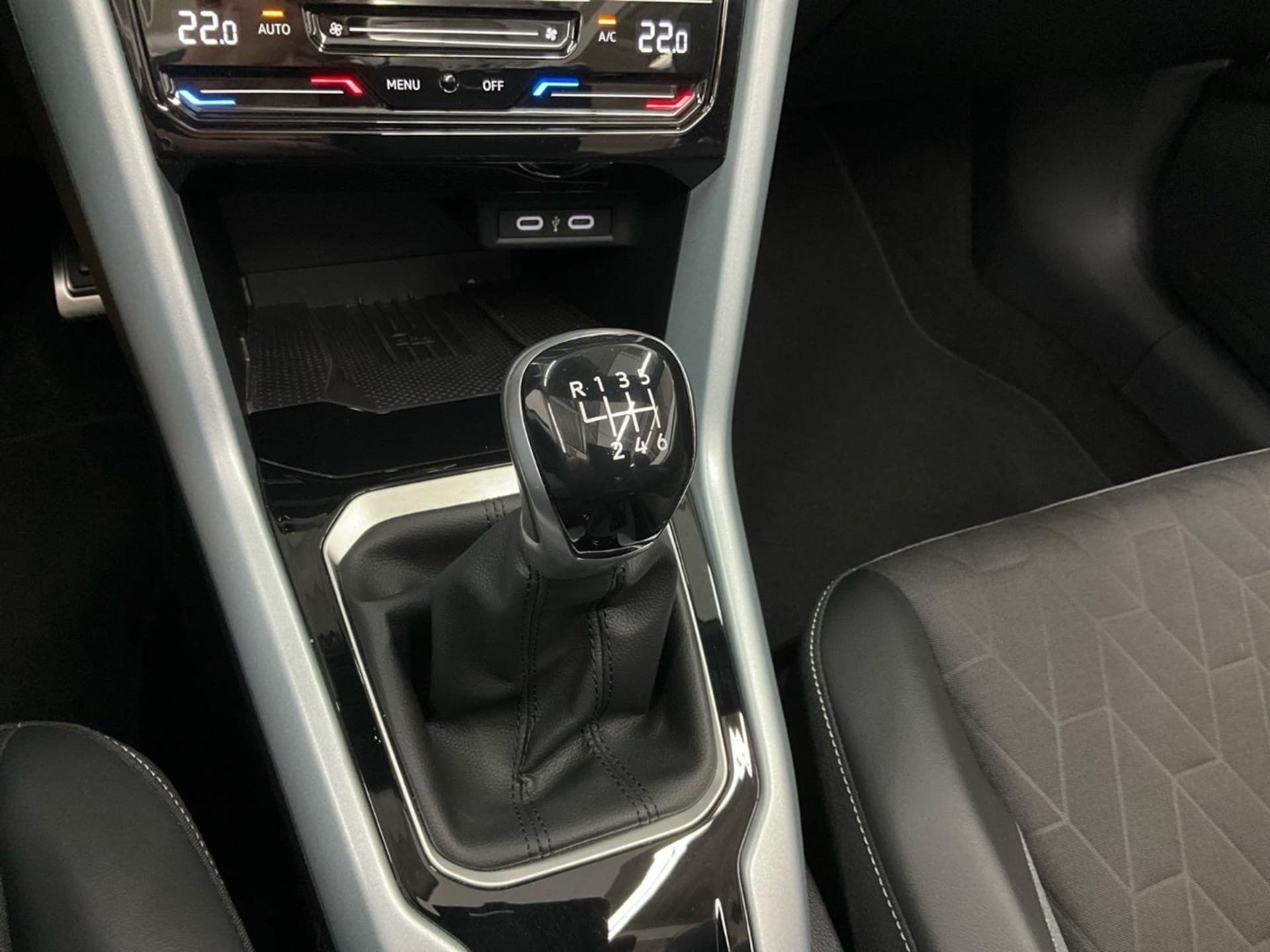 Volkswagen T-Roc Cabriolet Style
