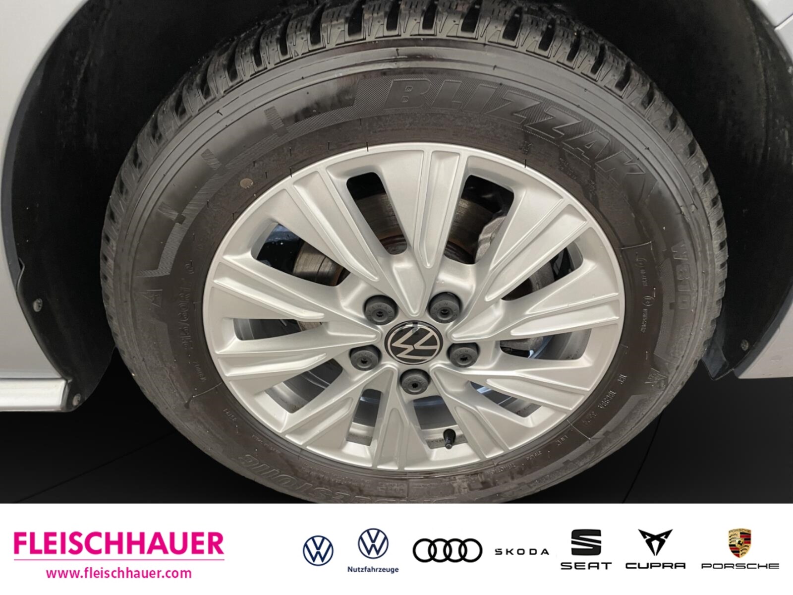Volkswagen Multivan Langversion – Bild 8