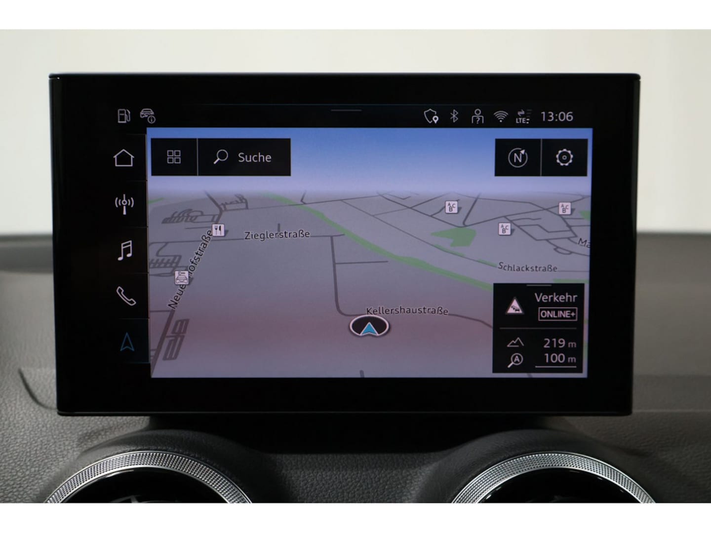 Bild über Audi Q2 S line 35 TFSI S tronic - für weitere Informationen kontaktieren Sie den Audi Partner