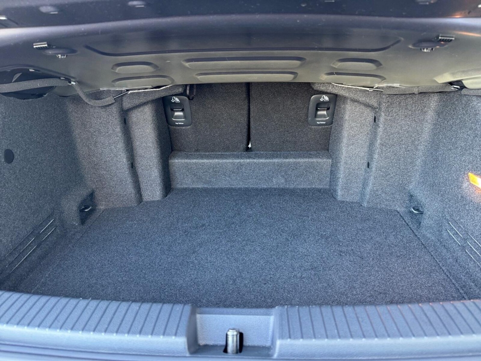 Volkswagen T-Roc Cabriolet – Bild 3