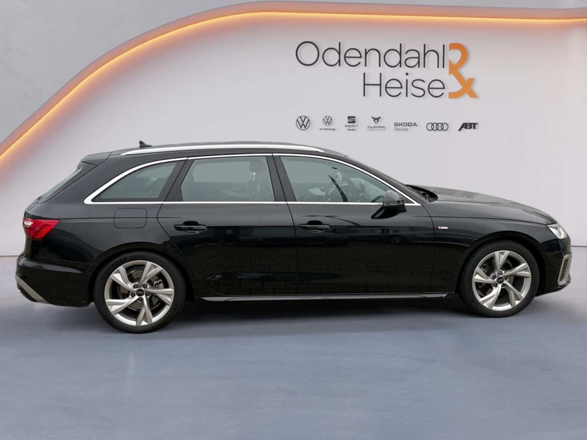 Audi A4 Avant S line
