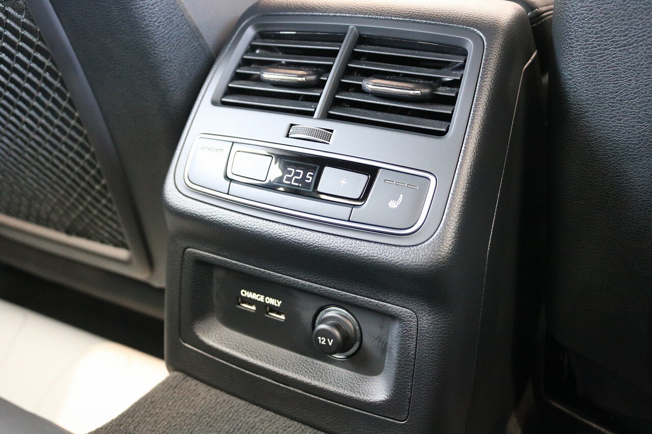 Image about Audi A4 Sedan 35 TDI S line 120(163) kW(PS) S tronic