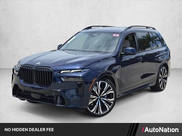 2025 BMW X7