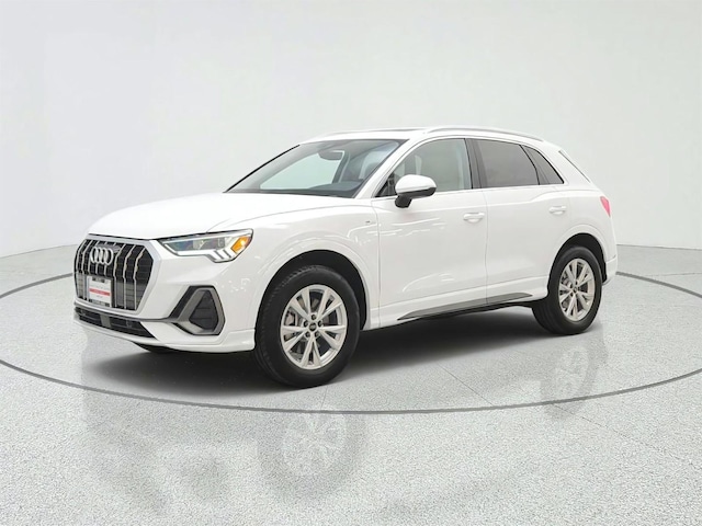 Photo of 2023 Audi Q3 SUV 