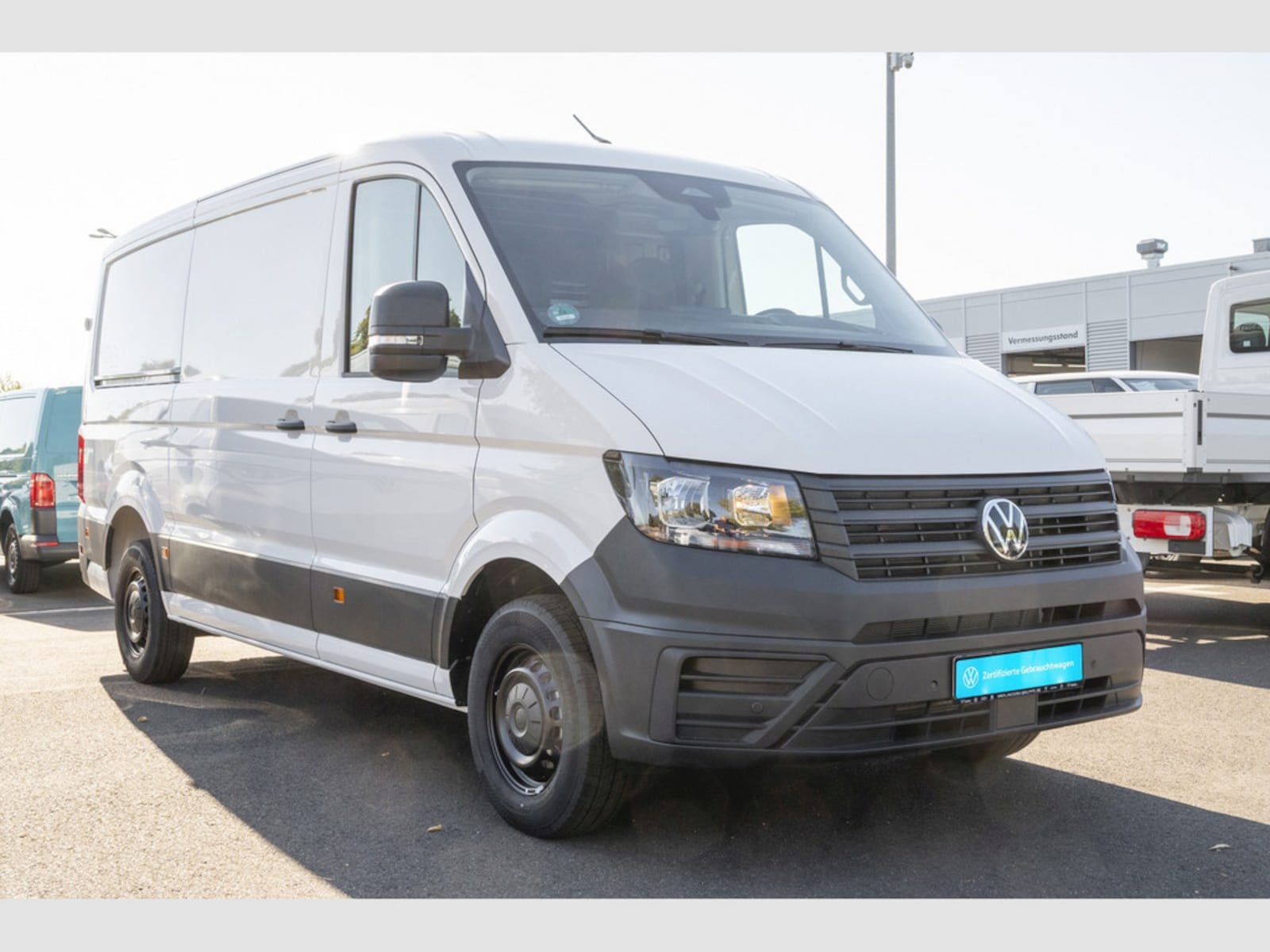 Volkswagen Crafter Kasten mittlerer Radstand – Bild 2