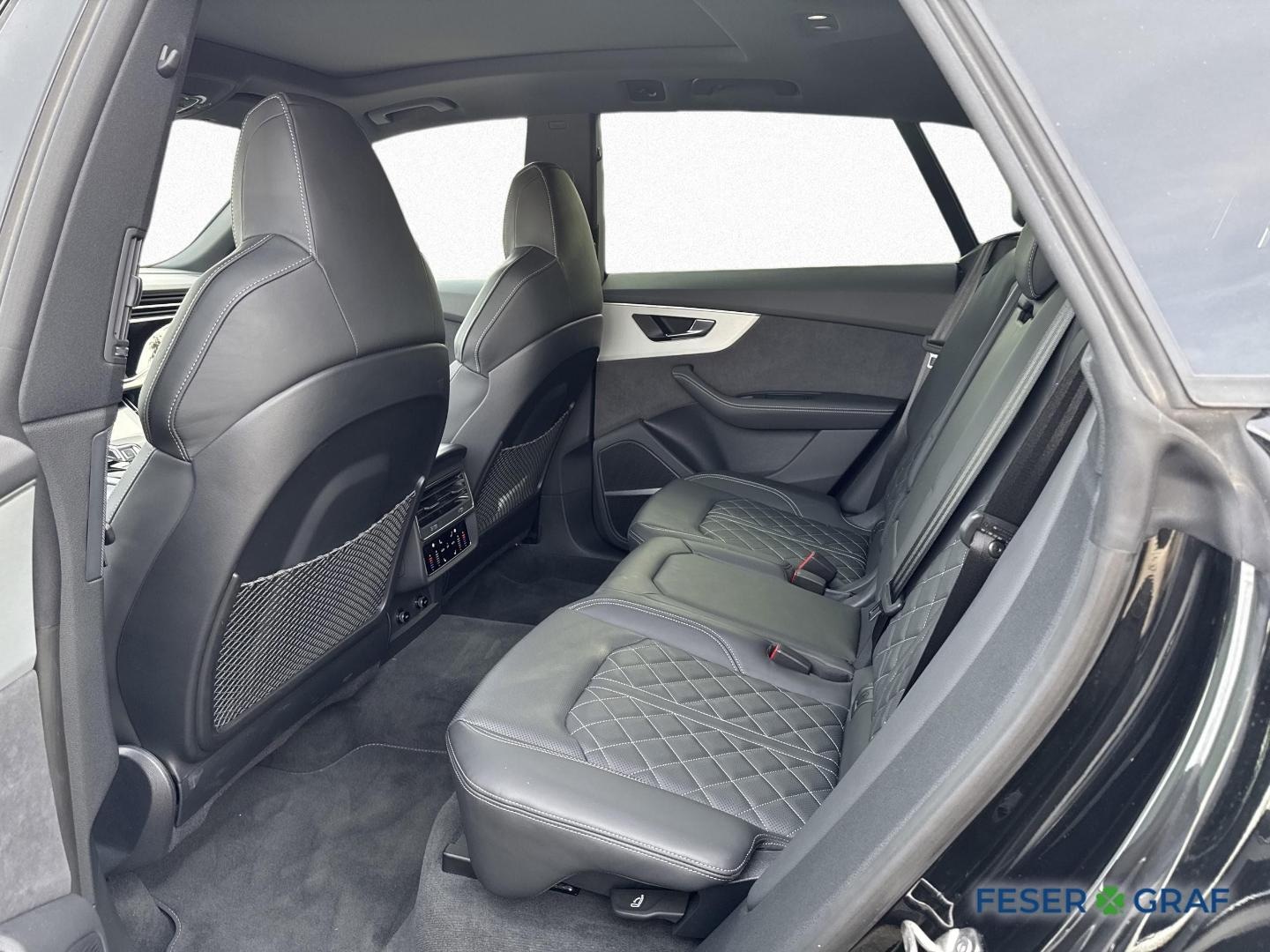 Bild über Audi Q8 SUV 50 TDI quattro tiptronic - für weitere Informationen kontaktieren Sie den Audi Partner