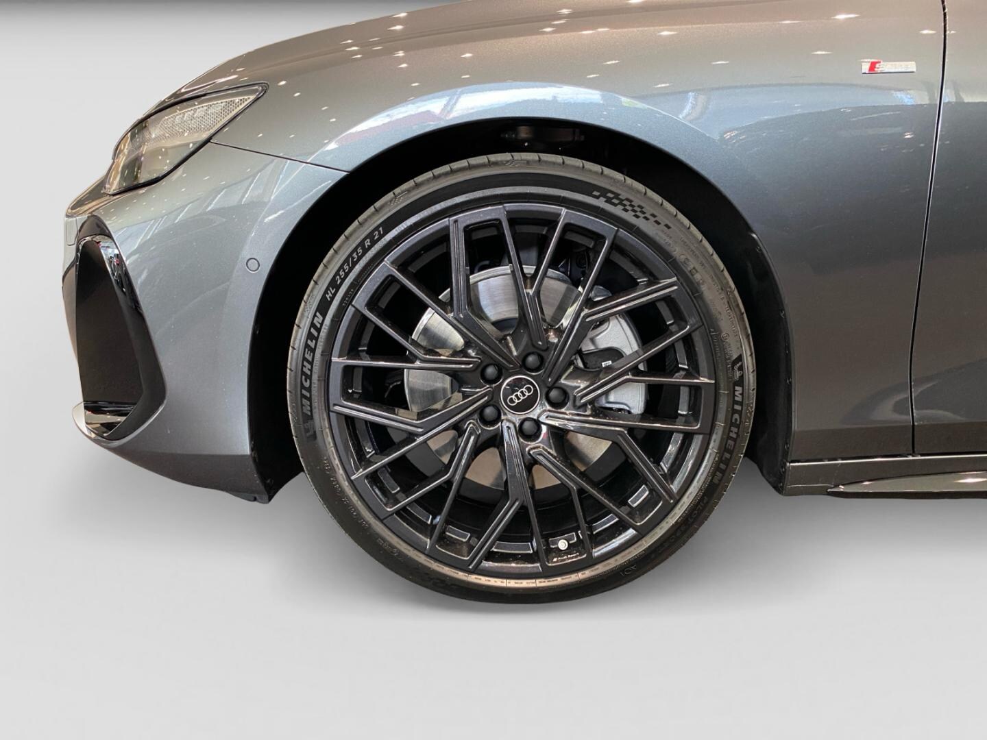 Bild über Audi A6 Avant edition one TDI quattro 220 kW S tronic - für weitere Informationen kontaktieren Sie den Audi Partner