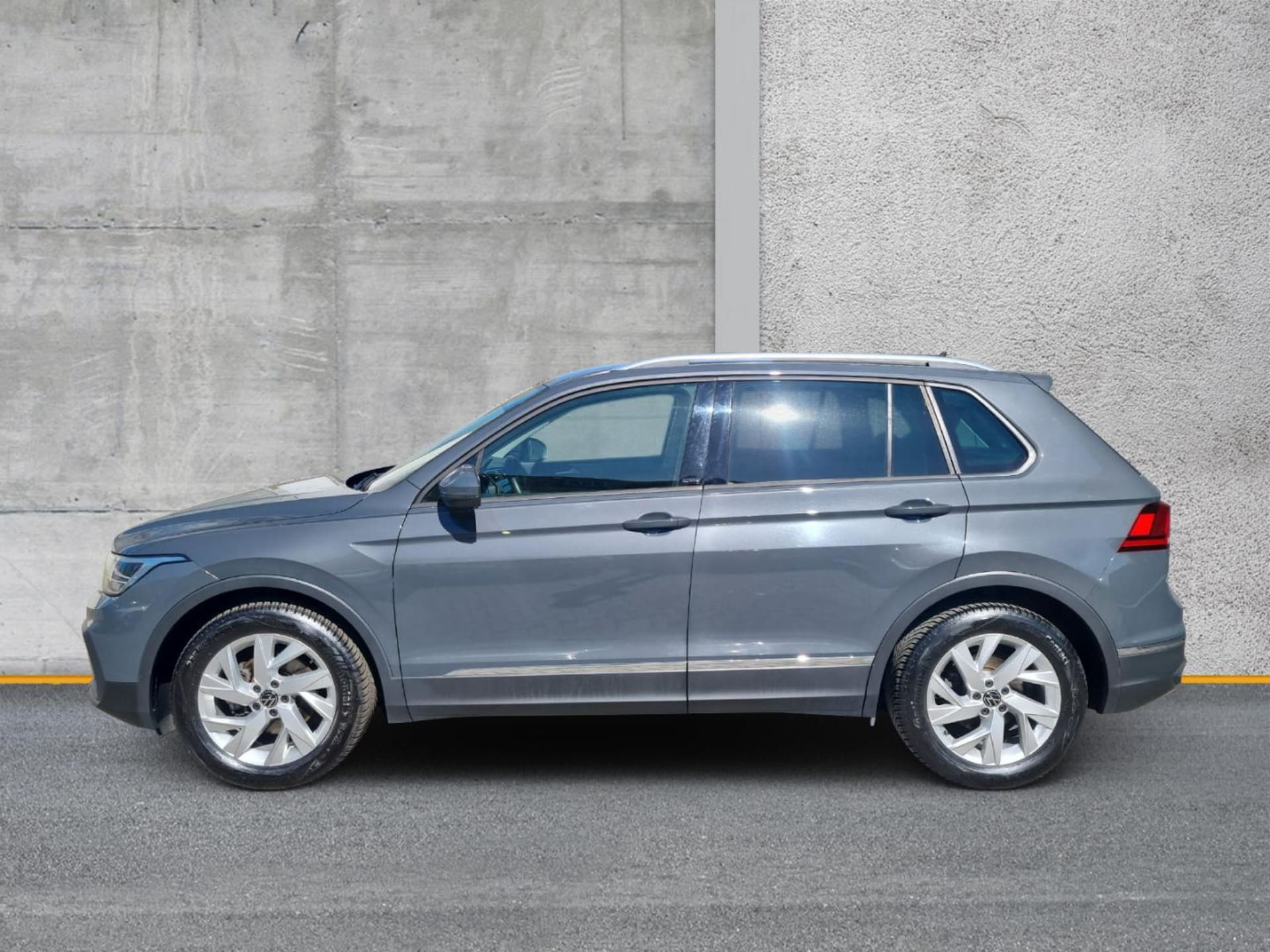 Volkswagen Tiguan Active