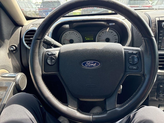 2009 Ford Explorer Sport Trac