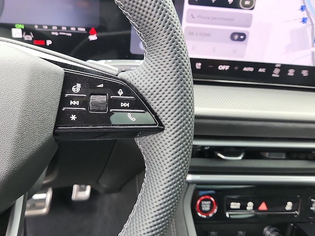 2026 Audi SQ5 Prestige - Photo 6