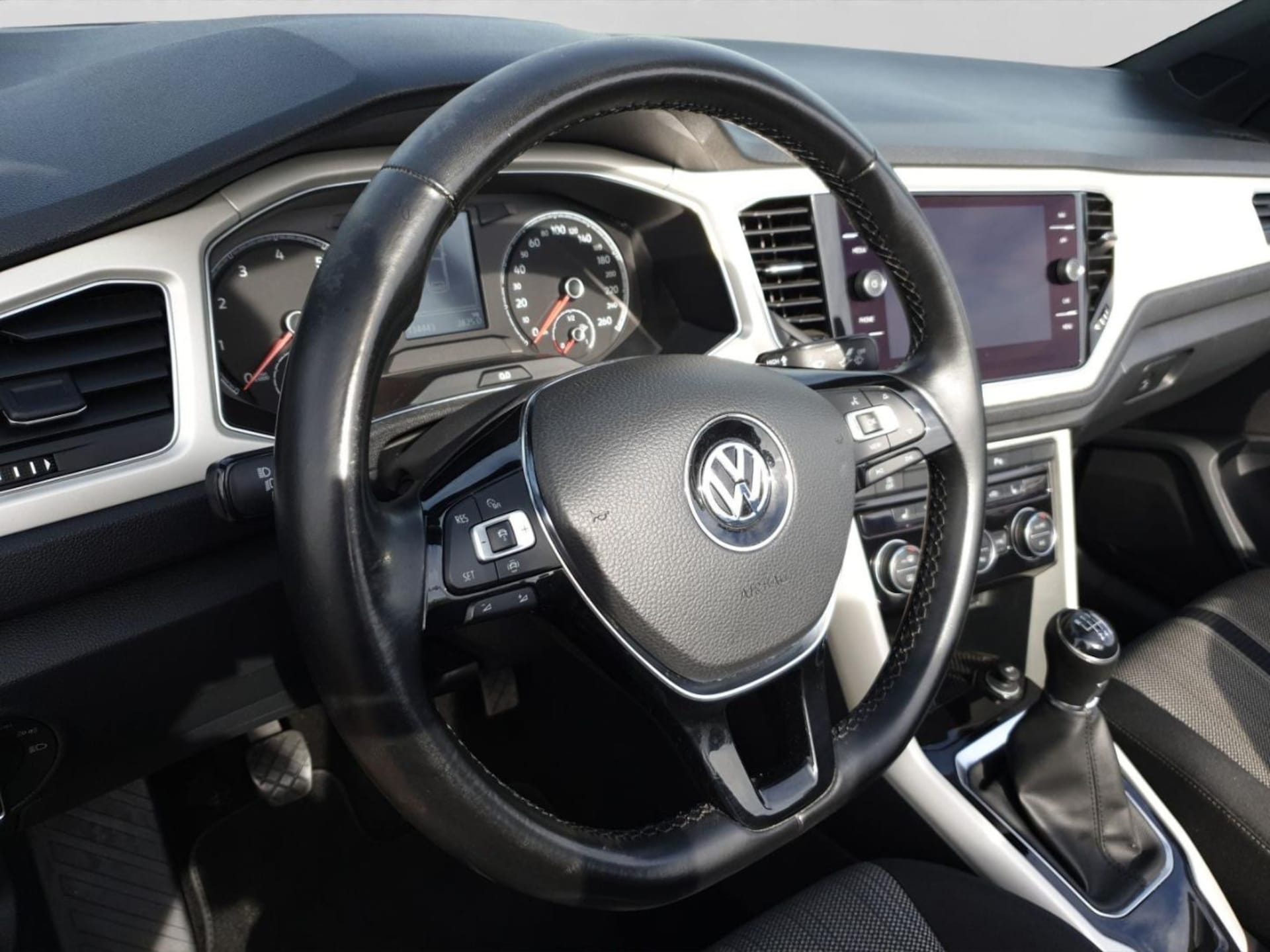 Volkswagen T-Roc Cabriolet Style