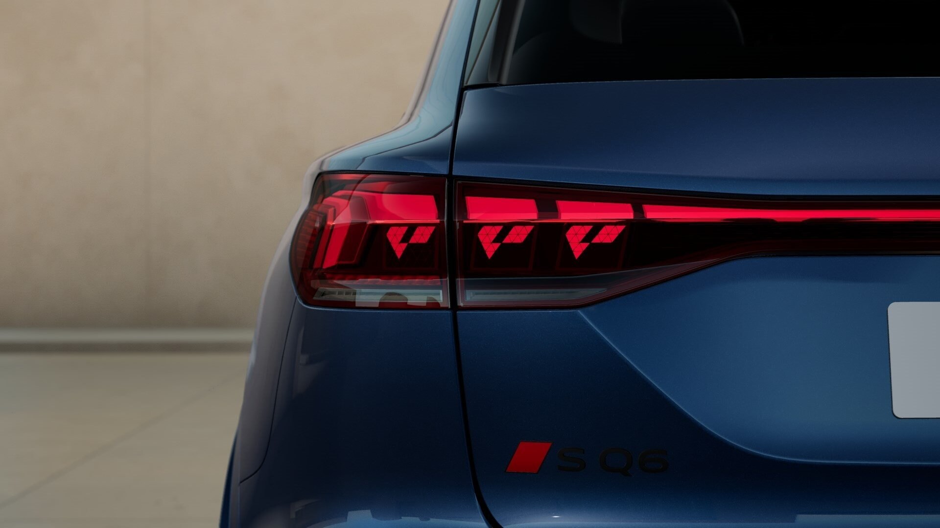 Audi SQ6 SUV e-tron