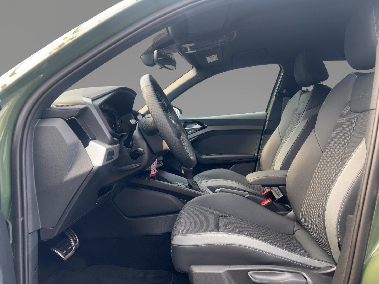 Bild über Audi A1 Sportback S line 25 TFSI S tronic - für weitere Informationen kontaktieren Sie den Audi Partner