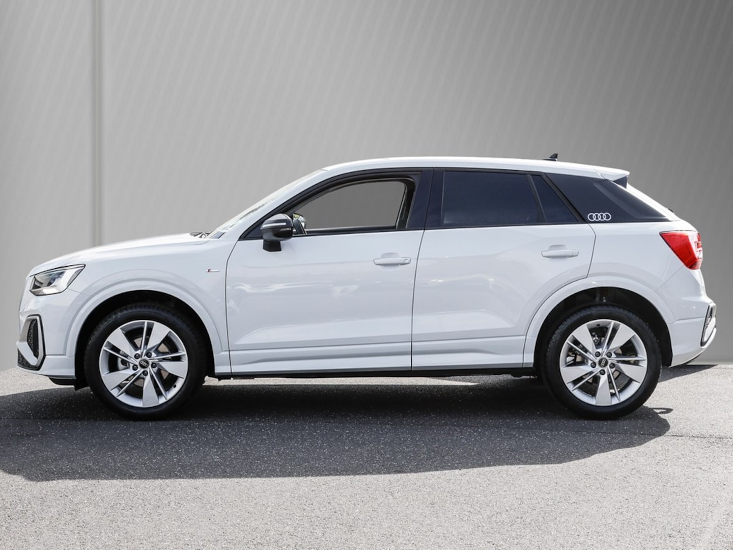 Bild über Audi Q2 S line 30 TFSI Schaltgetriebe - für weitere Informationen kontaktieren Sie den Audi Partner
