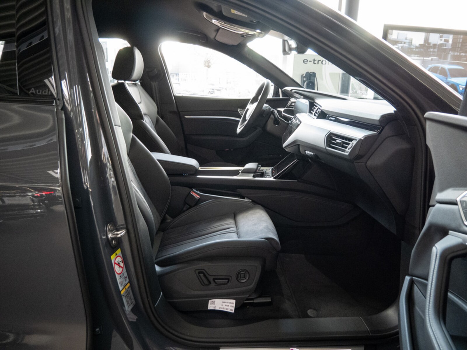 Audi Q8 e-tron – Bild 3