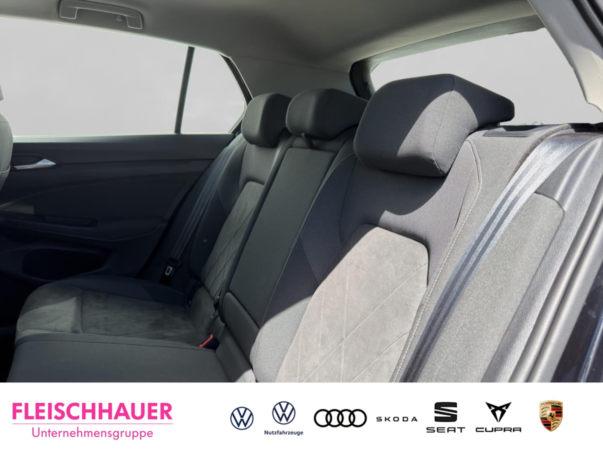 Volkswagen Golf Style