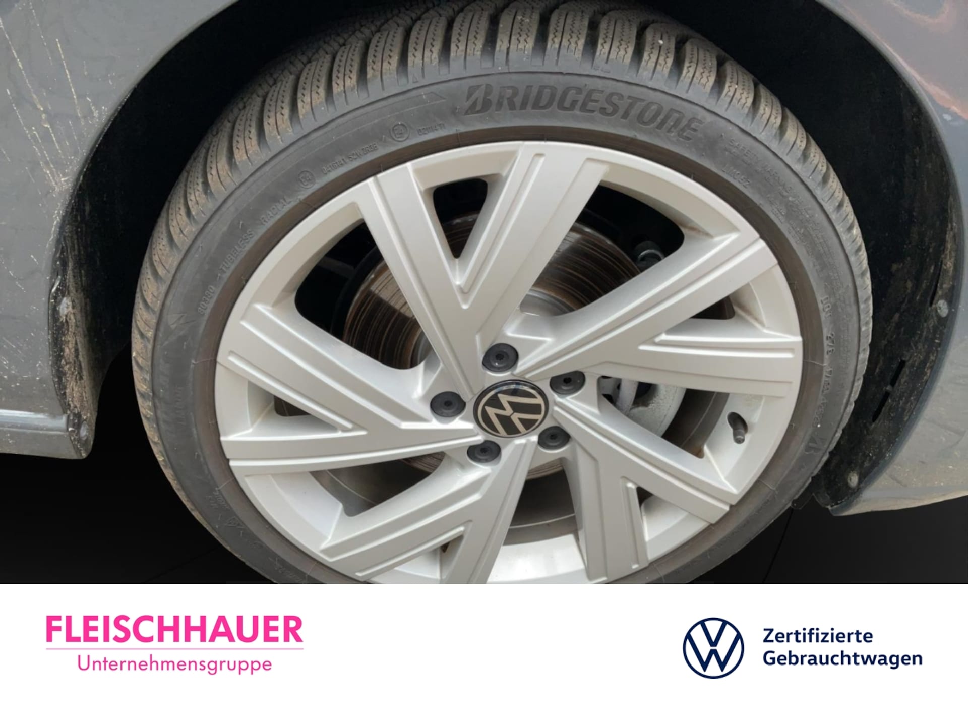 Volkswagen Golf Style