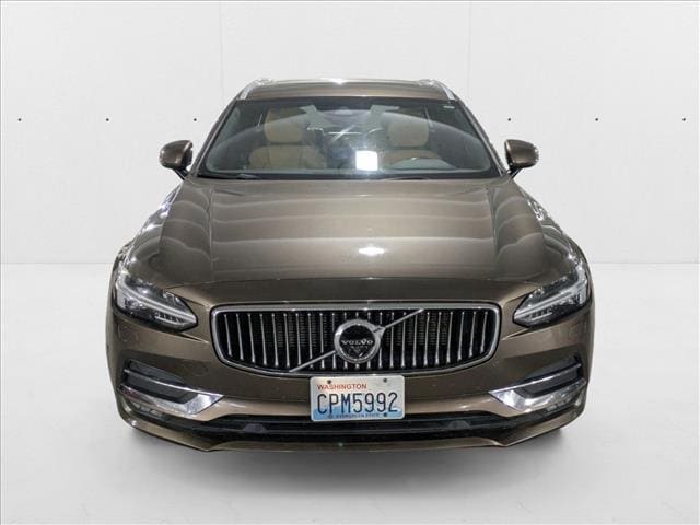 YV1102GL4J1068999