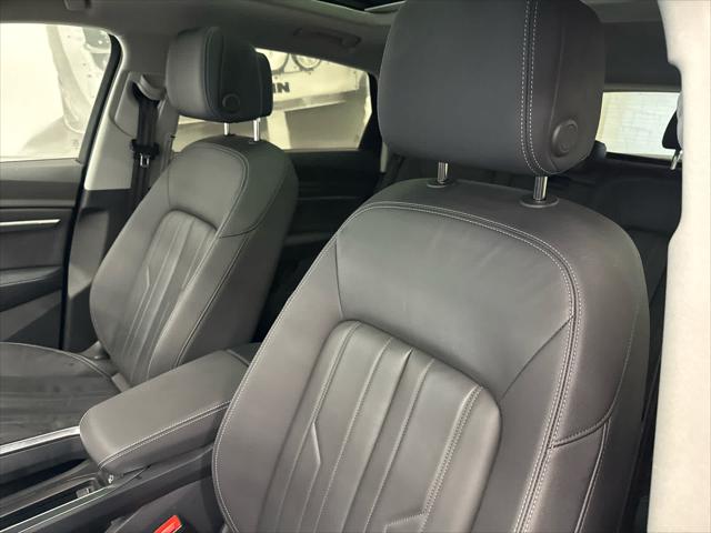 2024 AUDI Q8 - Image 13