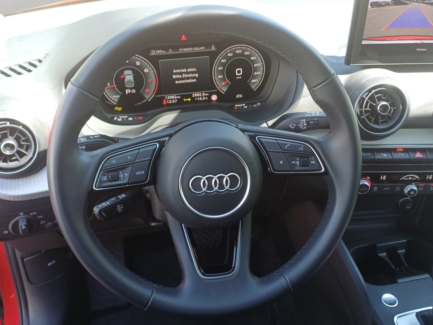 Bild über Audi Q2 advanced 35 TFSI S tronic - für weitere Informationen kontaktieren Sie den Audi Partner