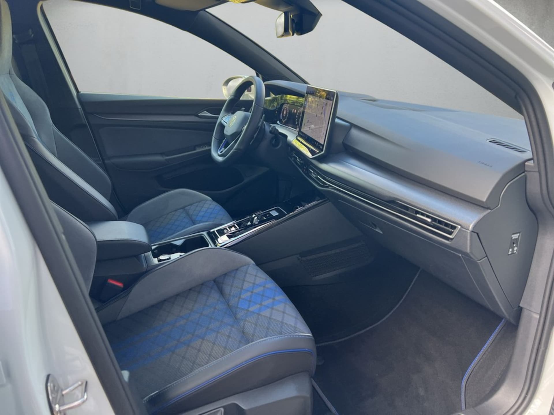 Volkswagen Golf R