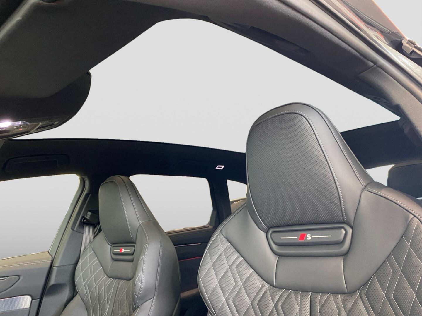 Bild über Audi A6 Avant edition one TDI quattro 220 kW S tronic - für weitere Informationen kontaktieren Sie den Audi Partner