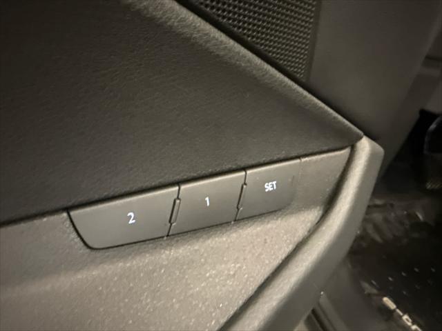 2024 AUDI Q8 - Image 14