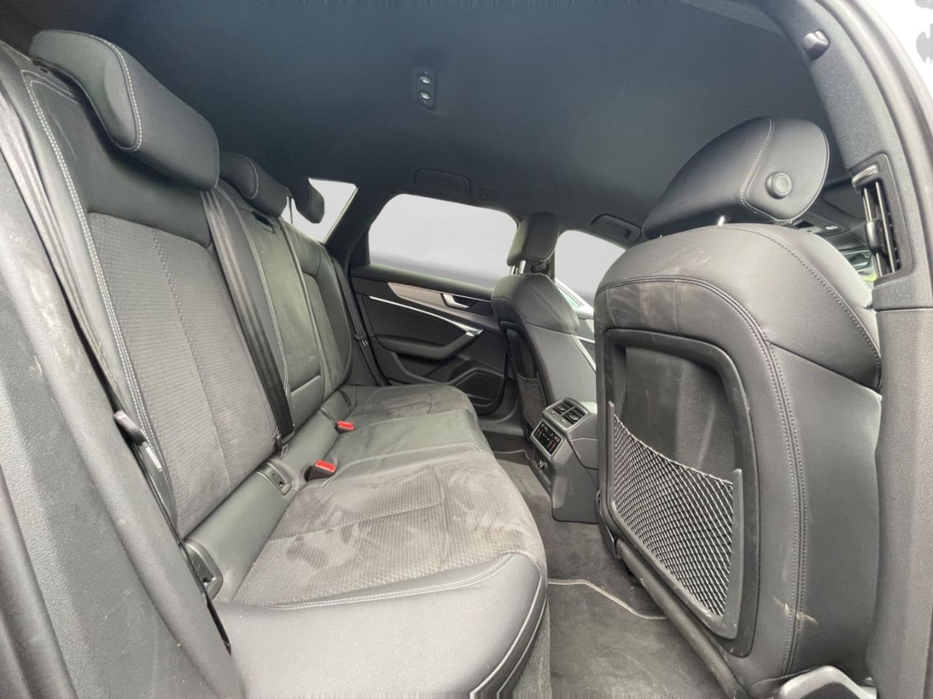 Audi S6 Avant