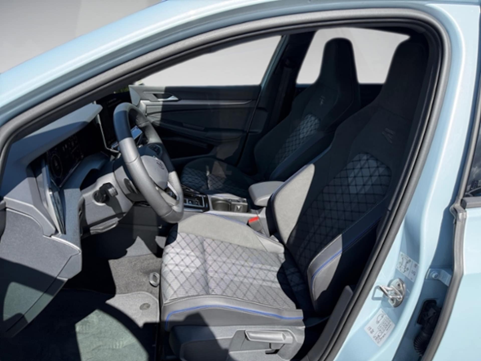 Volkswagen Golf R-Line