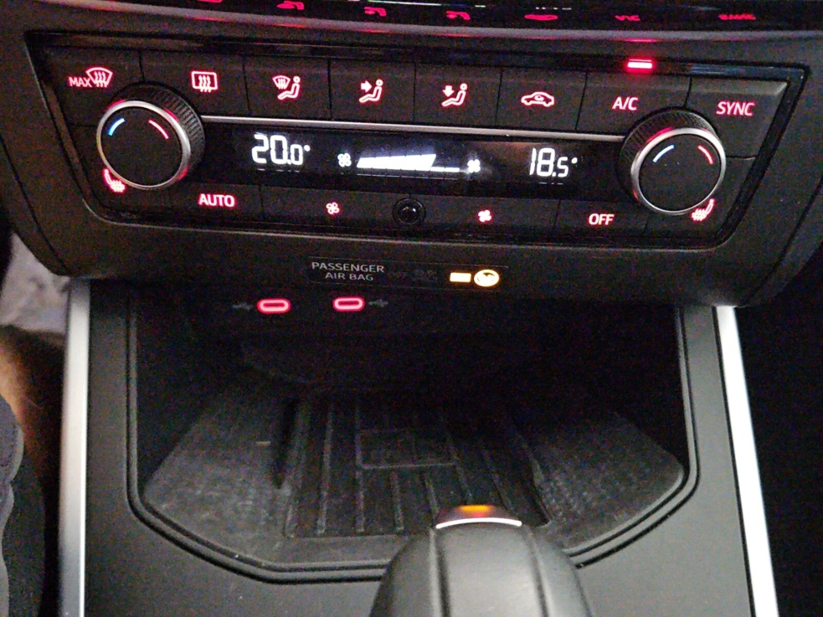 SEAT Arona – Bild 14