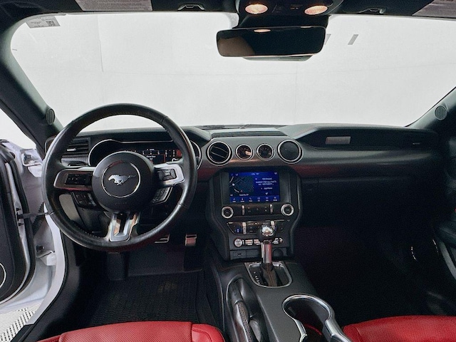 2022 Ford Mustang