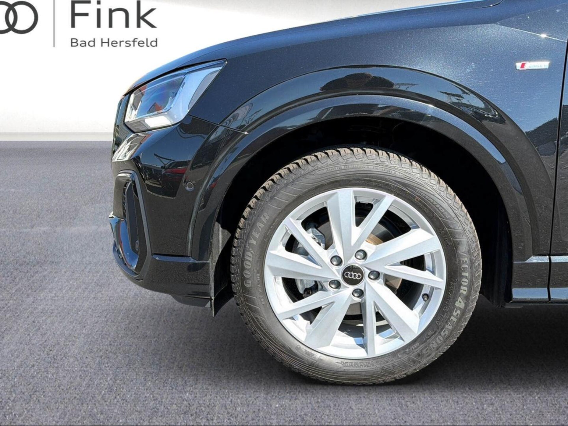 Audi Q2 S line