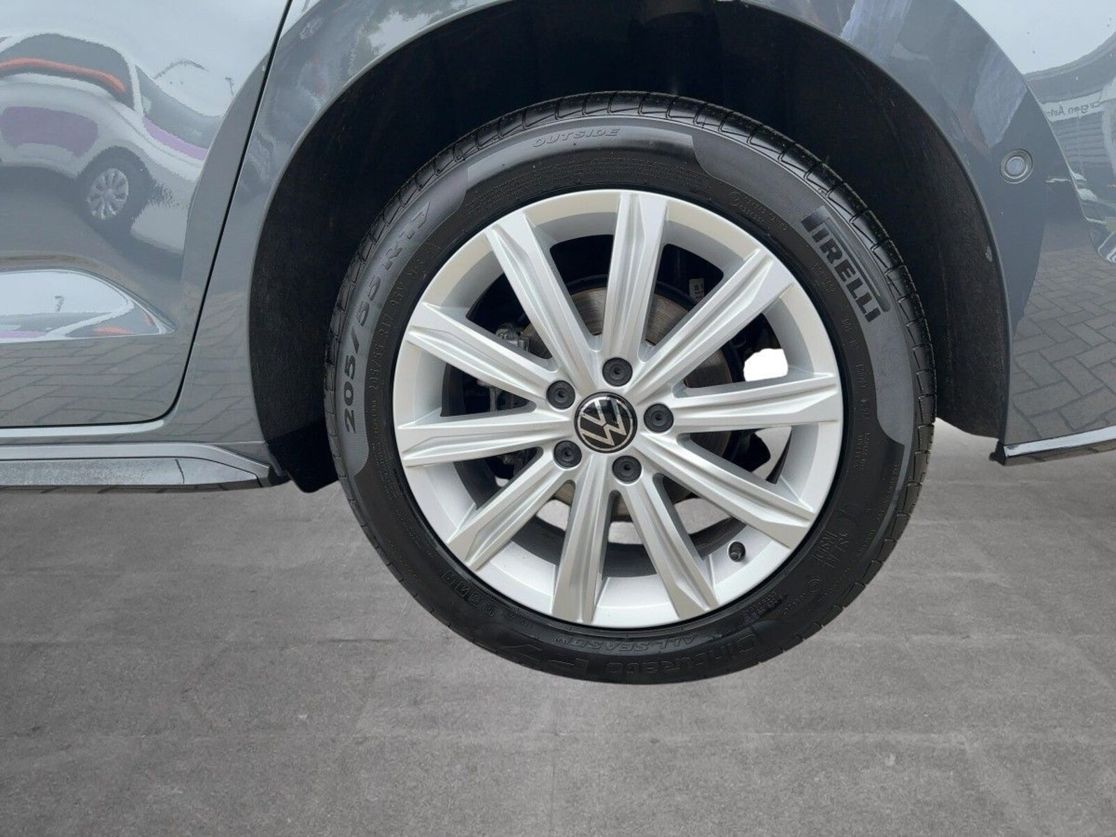 Volkswagen Touran – Bild 12