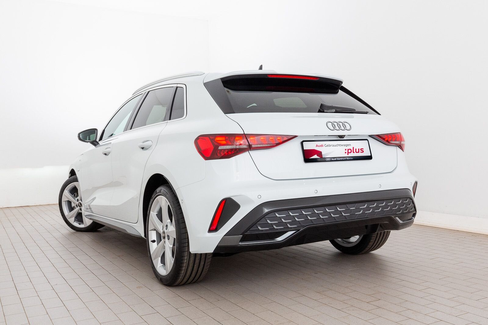Image about Audi A3 Sportback TFSI e S line 45 TFSI e S tronic