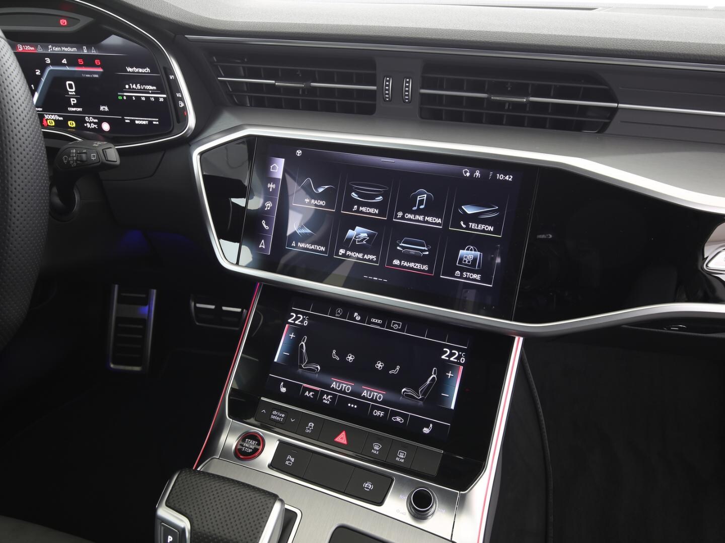 Bild über Audi S6 Avant TDI quattro tiptronic - für weitere Informationen kontaktieren Sie den Audi Partner