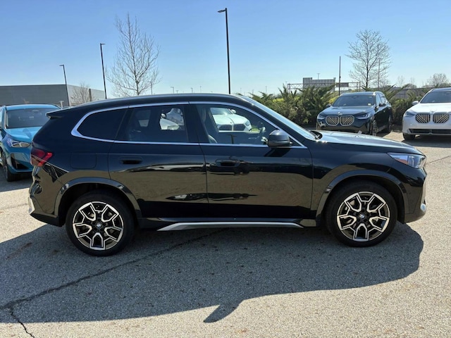 2025 BMW X1