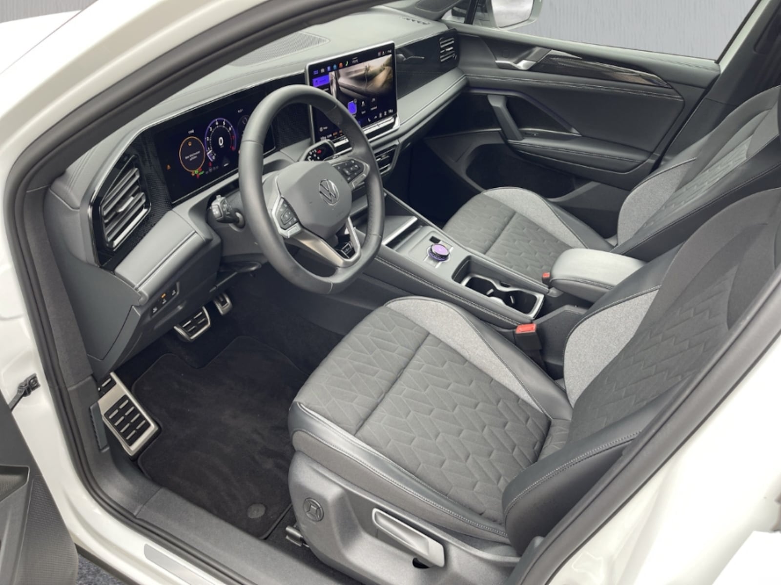 Volkswagen Tiguan – Bild 13