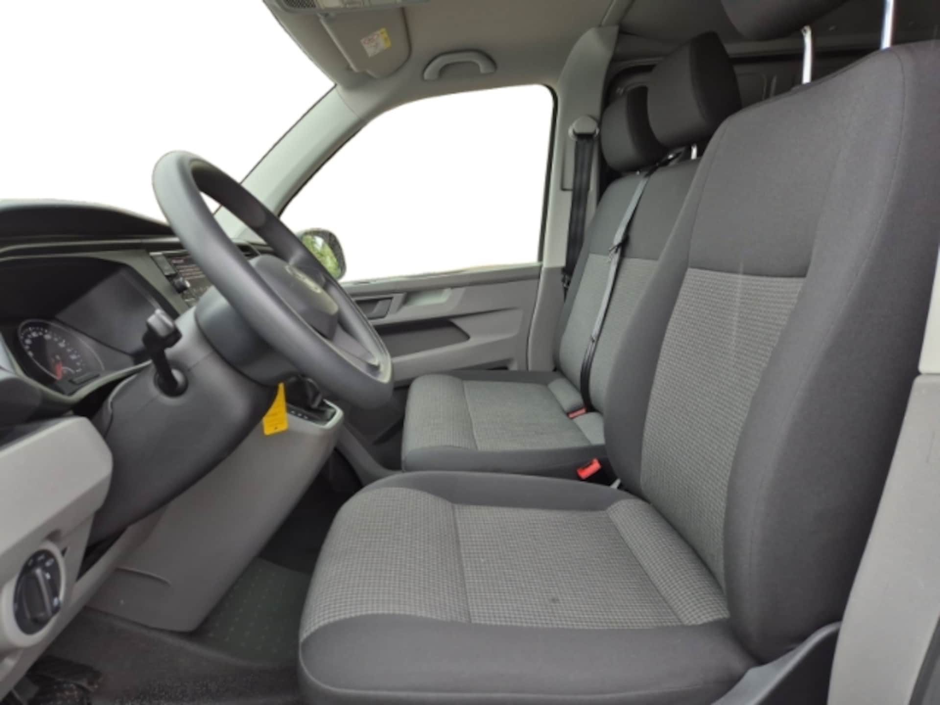 Volkswagen T6.1 Transporter Kasten langer Radstand