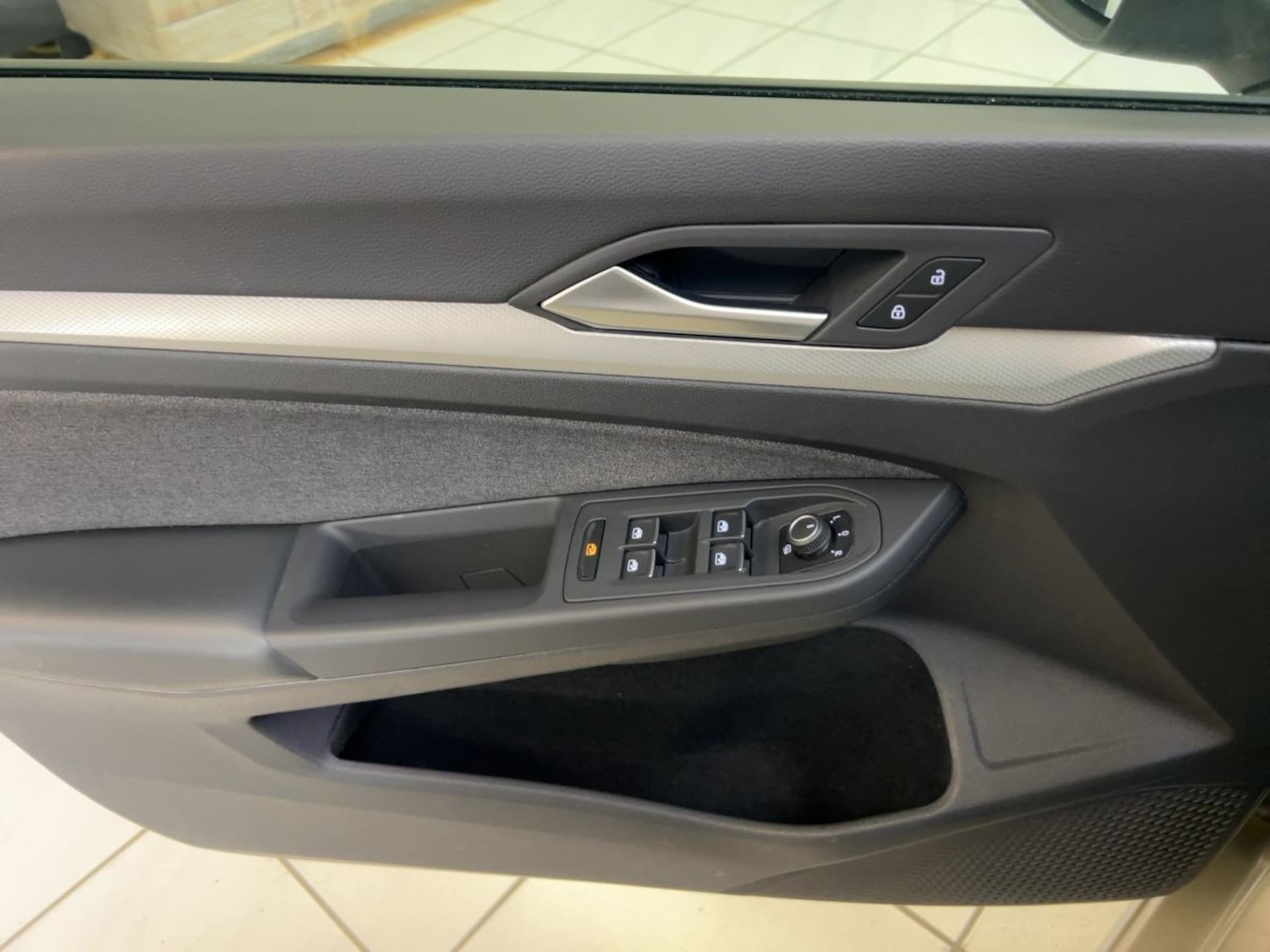Volkswagen Golf MOVE