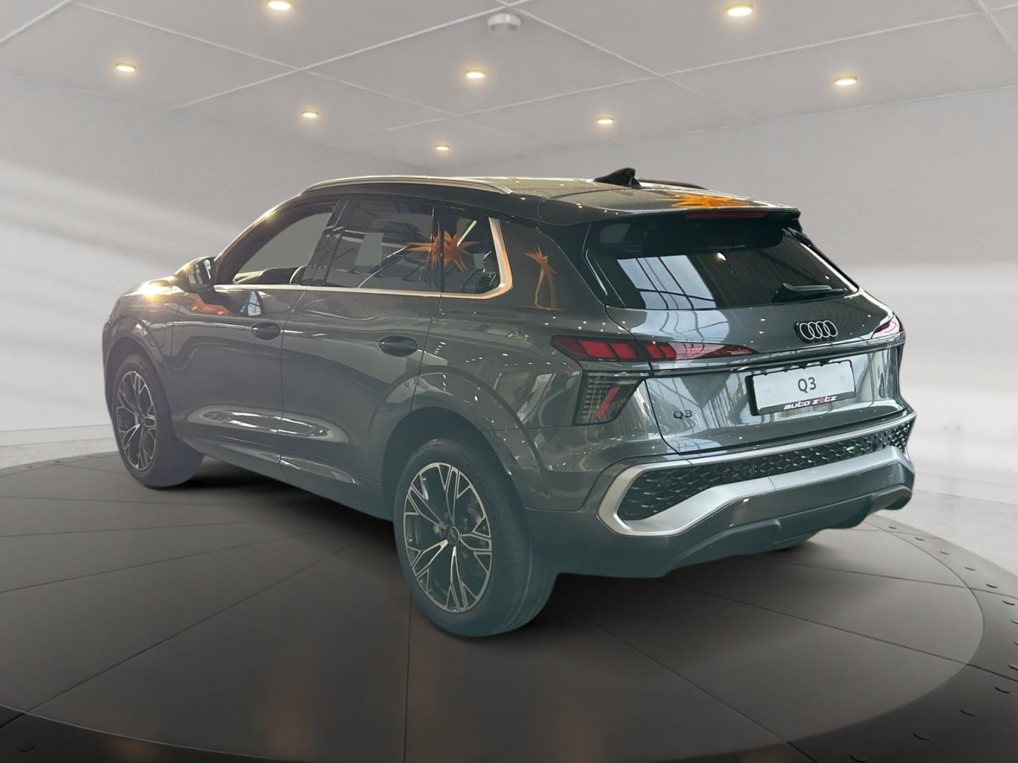 Bild über Audi Q3 SUV e-hybrid e-hybrid 200 kW S tronic - für weitere Informationen kontaktieren Sie den Audi Partner