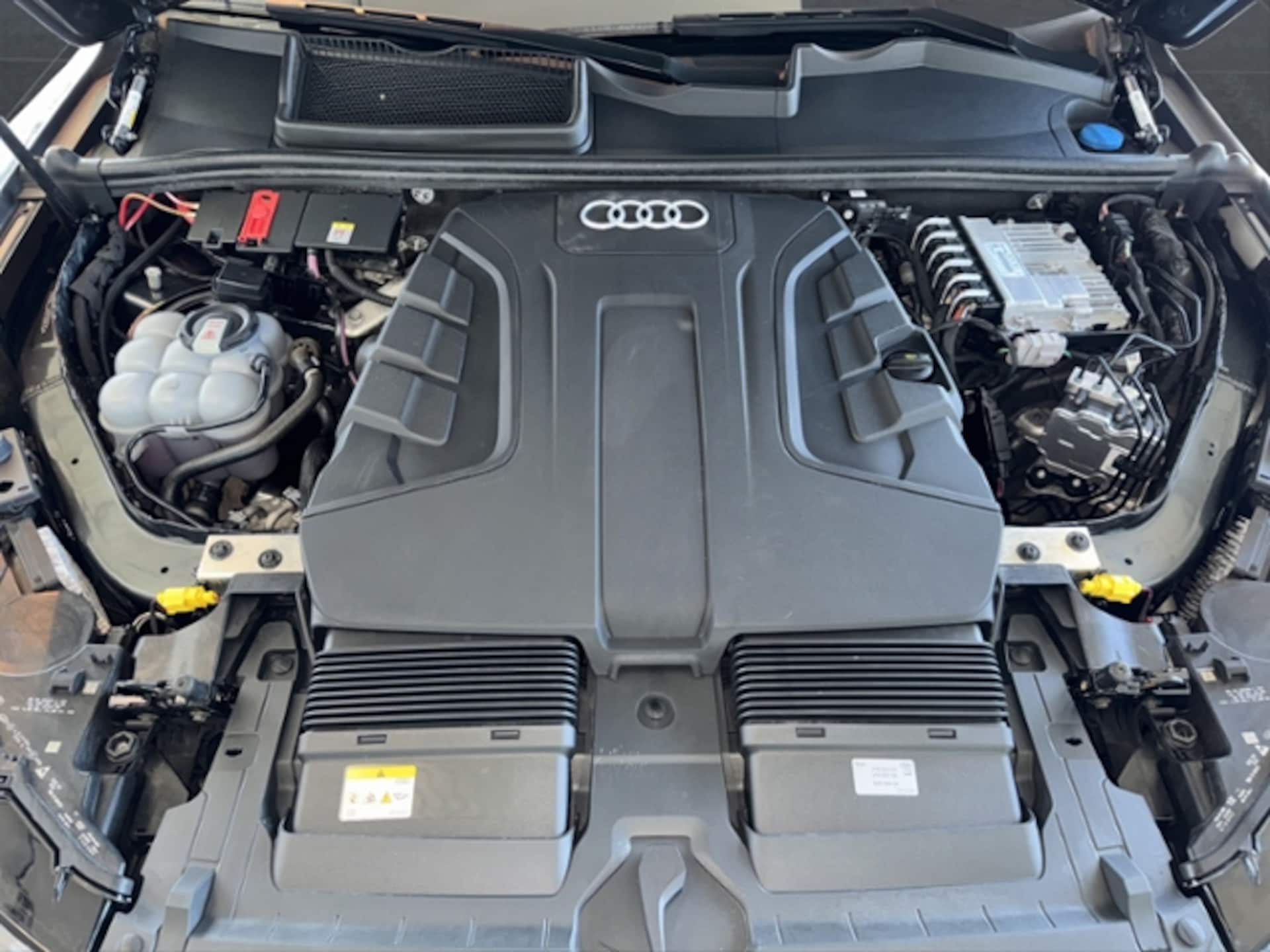 Audi Q7 SUV S line