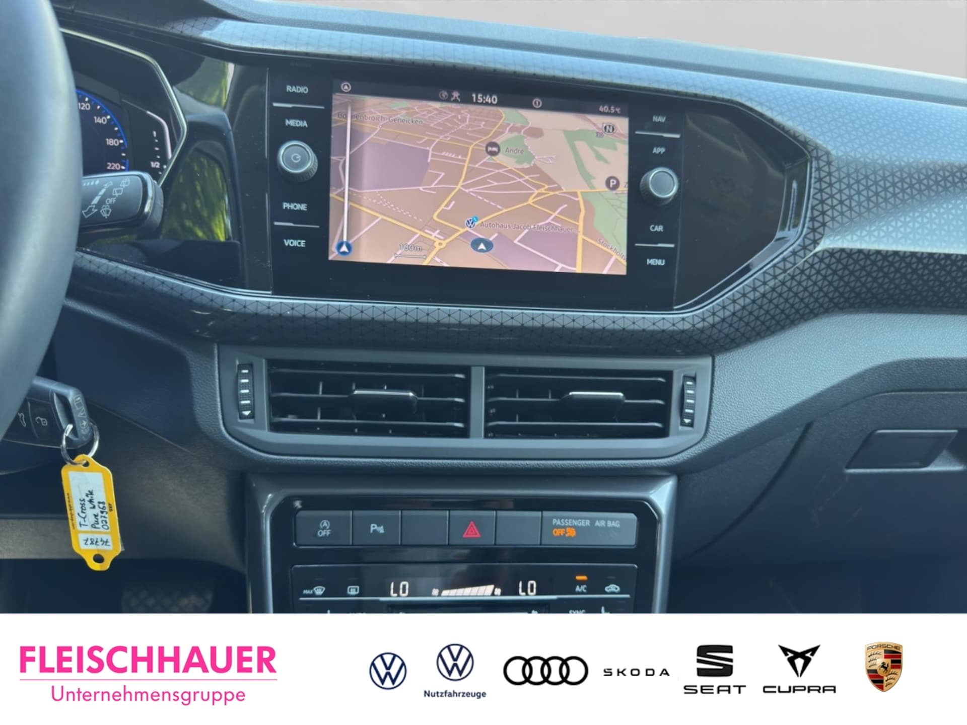 Volkswagen T-Cross Style