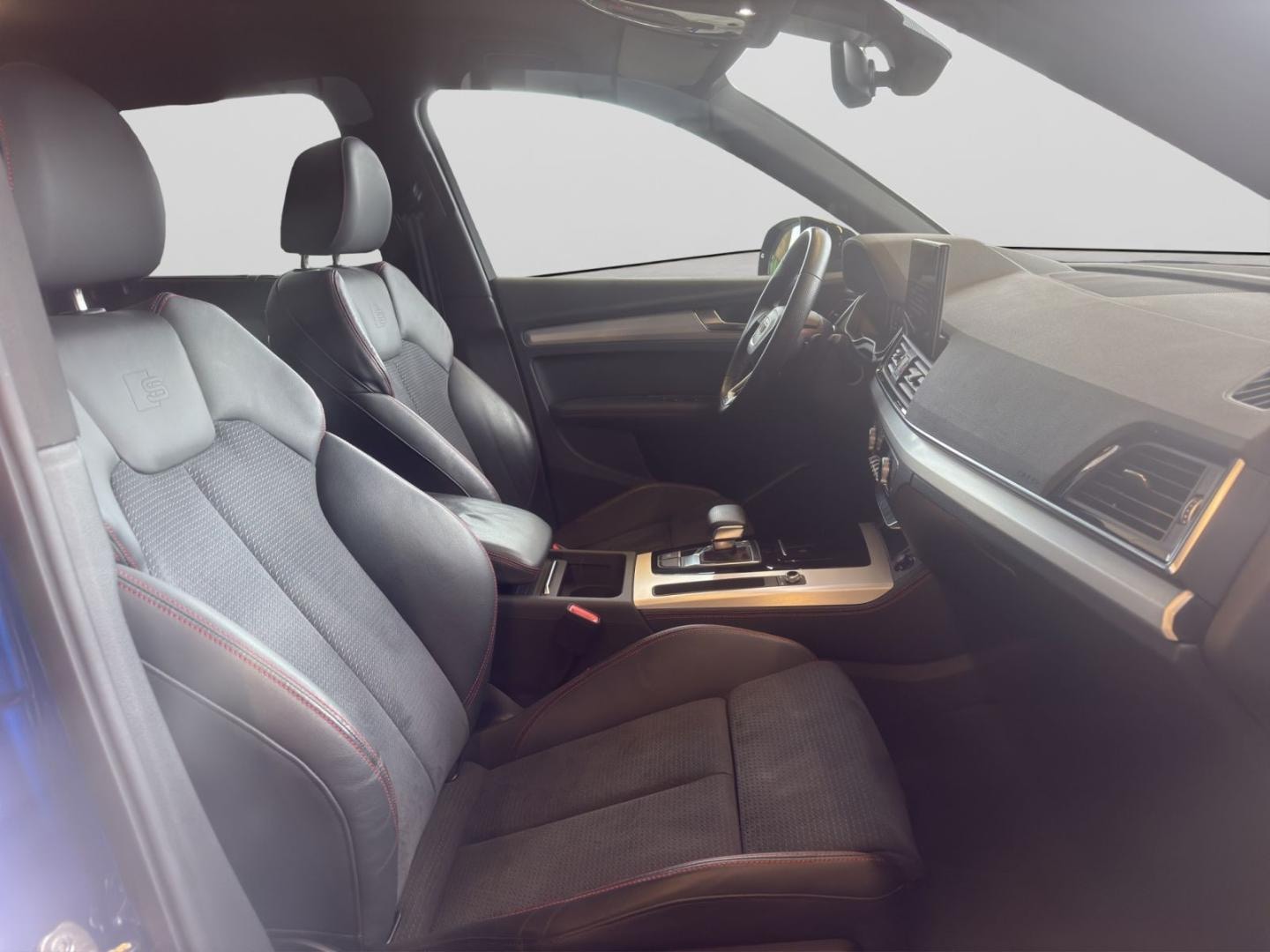 Bild über Audi Q5 35 TDI S tronic - für weitere Informationen kontaktieren Sie den Audi Partner