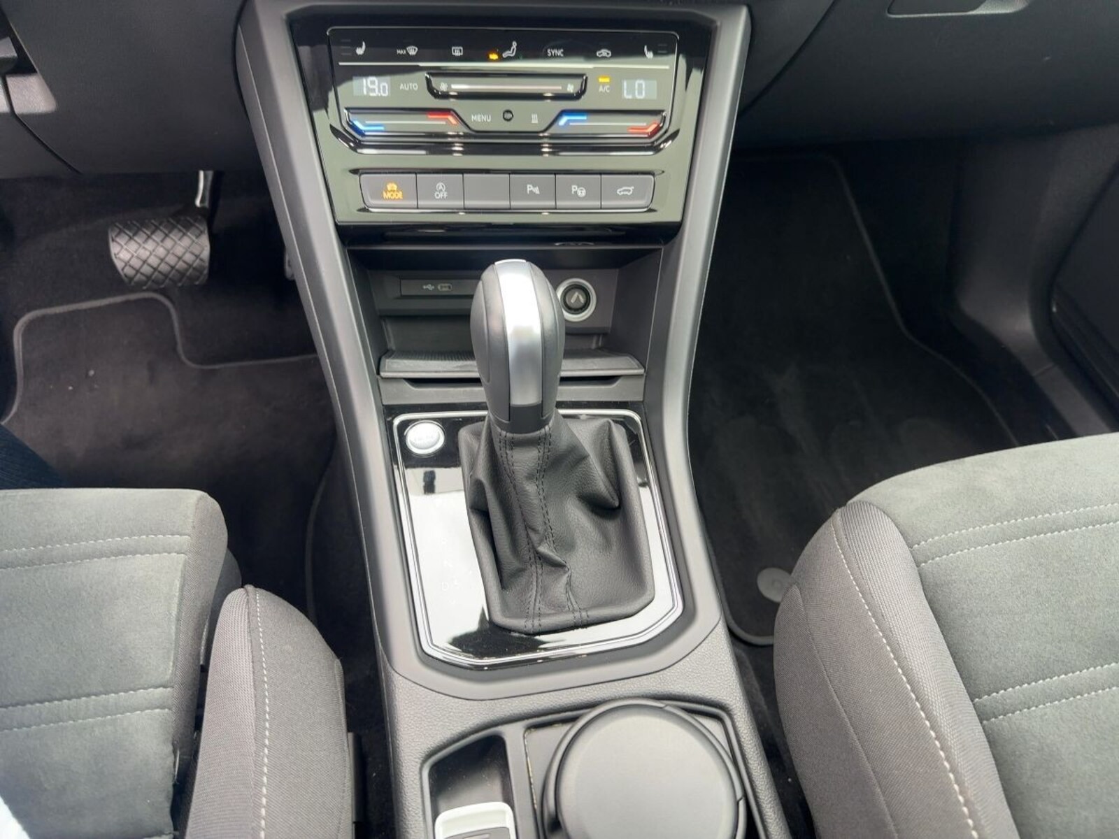 Volkswagen Touran – Bild 17